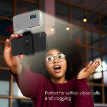 Load image into Gallery viewer, #GoViral The Streamer Compact 112 Bi-Color LED Video Light