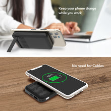 Load image into Gallery viewer, Digipower 10000mAh Magnetic Wireless Portable Powerbank for iPhone 14 & 13 Series